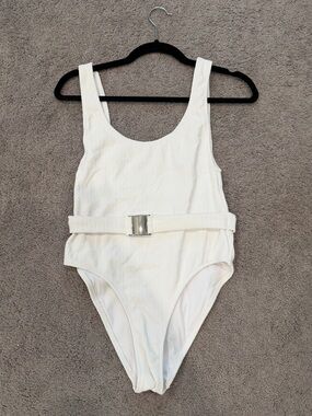 Topshop White Textured Scoop One-Piece Swimsuit with Belt Detail Brand New